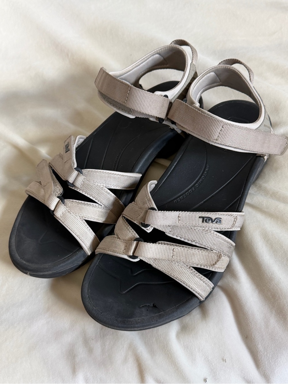 Teva Tirra Women's Strappy Sandals in Beige and Black Women’s 10